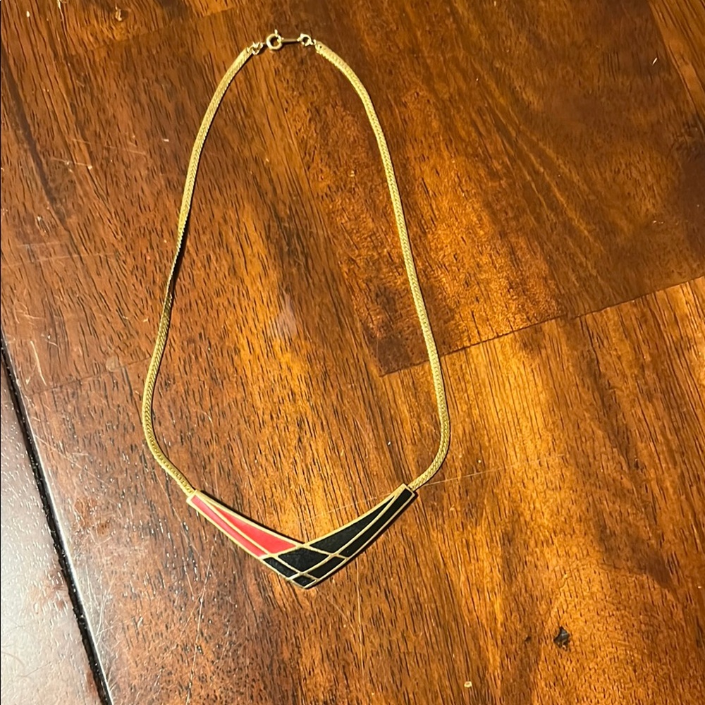 Elegant Gold Necklace